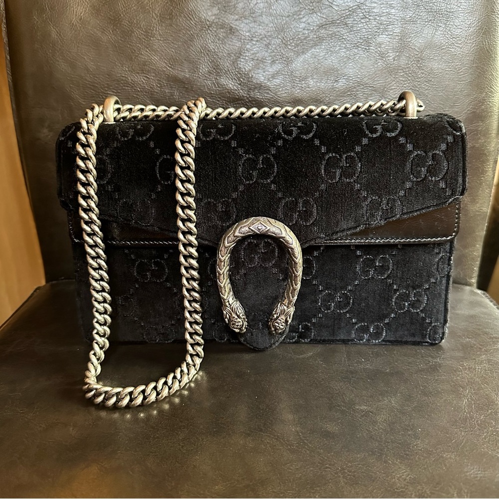 Black velvet Gucci Small Dionysus bag 🖤